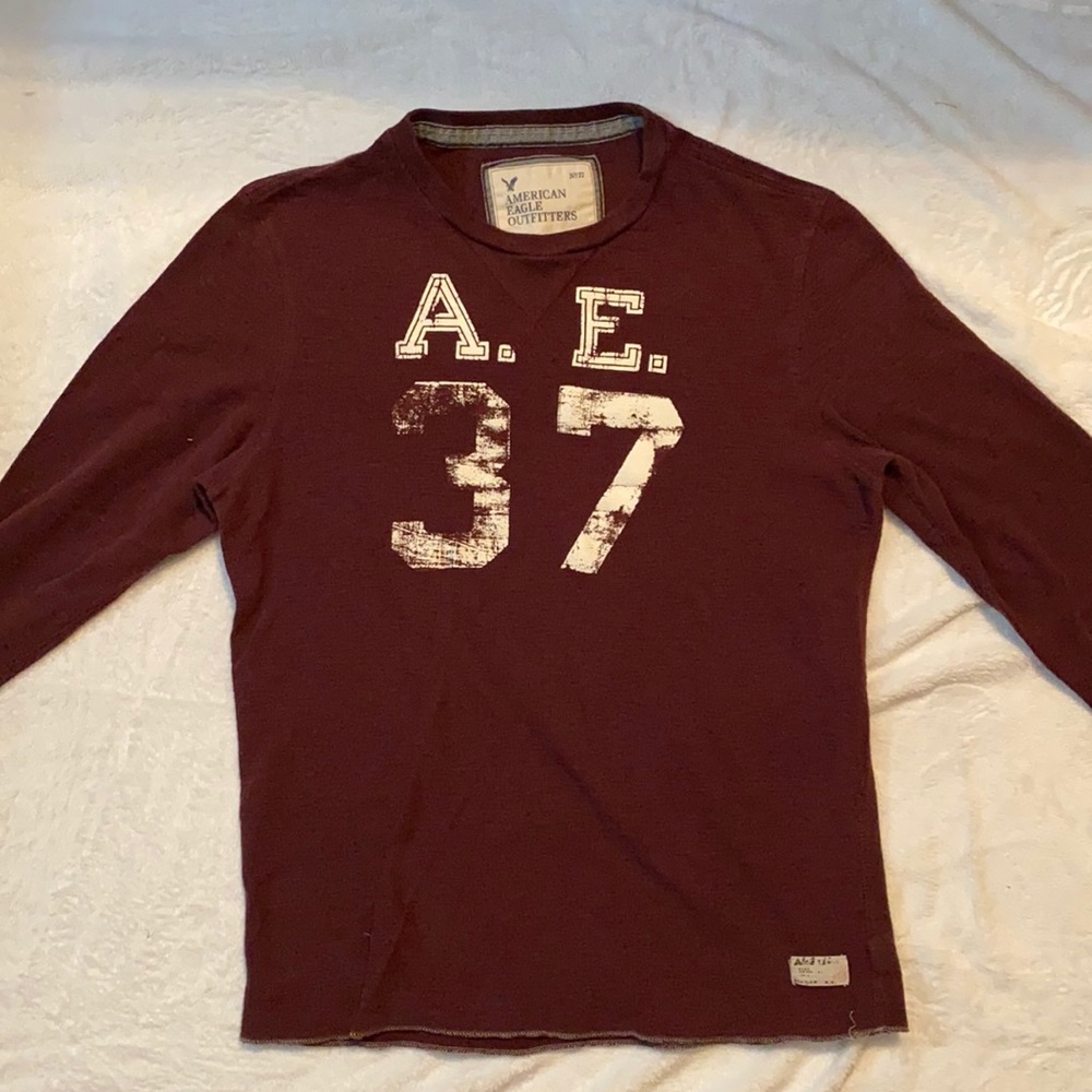 American Eagle Long Sleeve